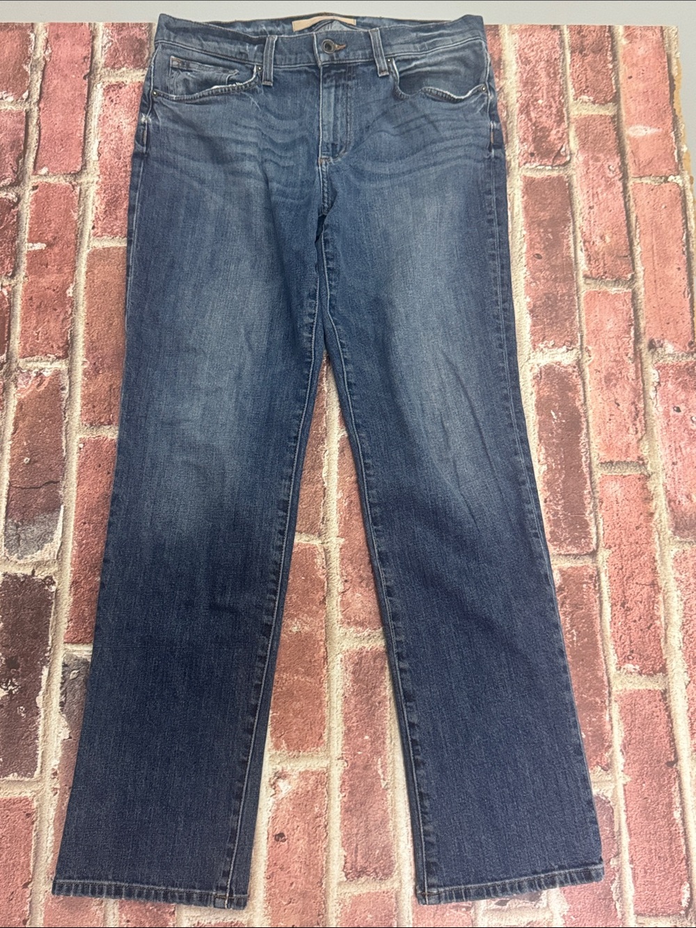 Joe’s Jeans The Classic Straight Leg Size 34